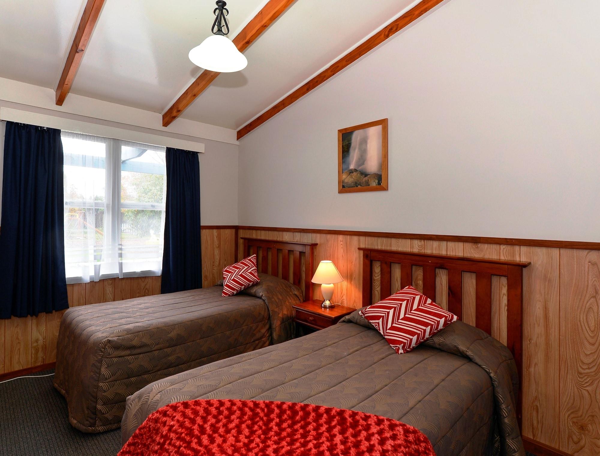 Fairy Springs Motel Rotorua Luaran gambar